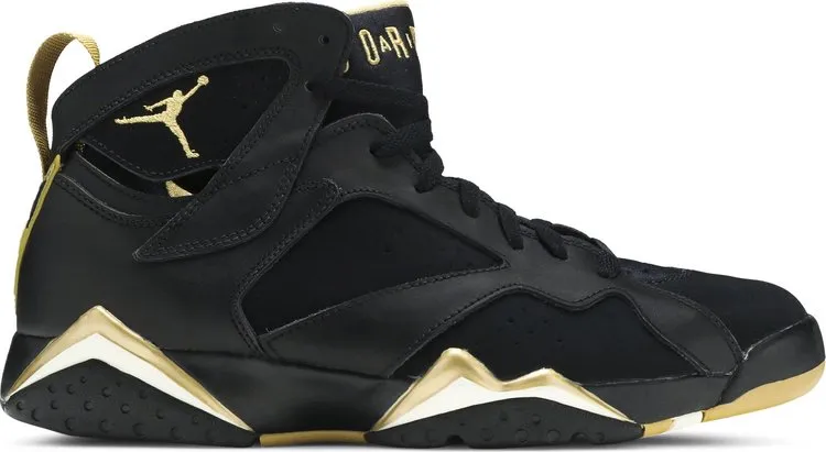 Air Jordan 7 Retro Golden Moments Sneakers, Black