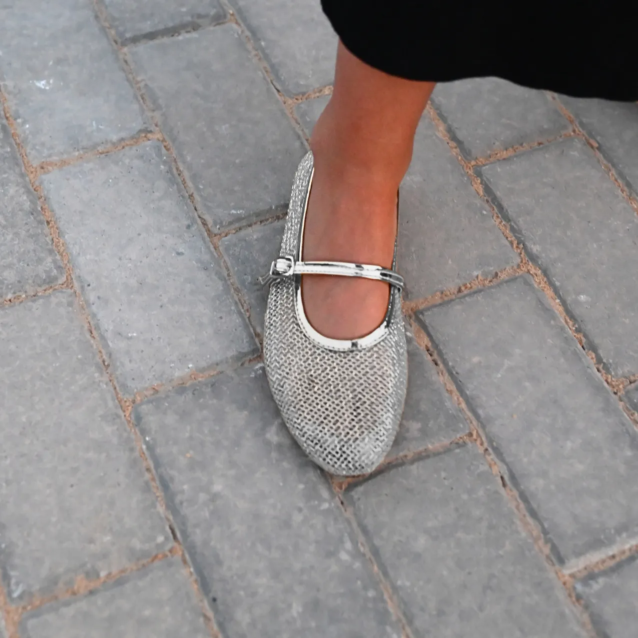 BAILATIRA SILVER FISHNET FLATS