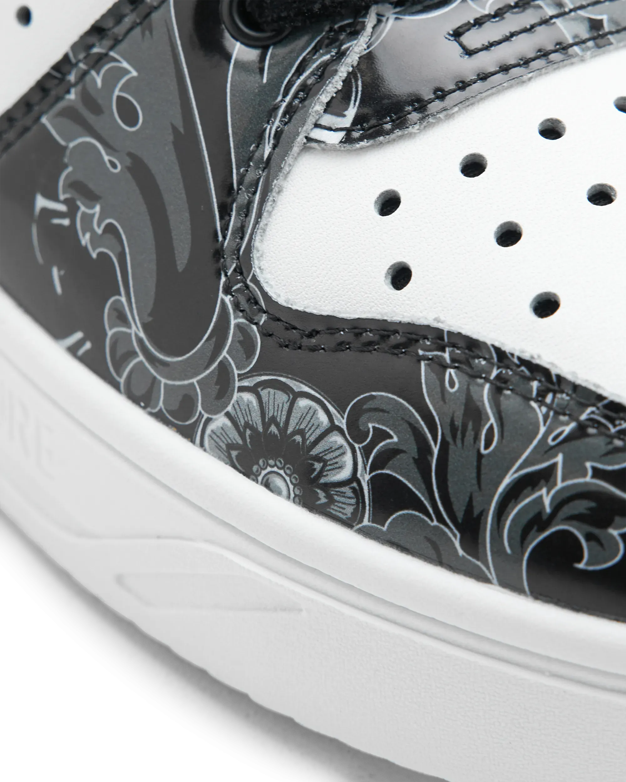 Baroccoflage-Printed Sneakers