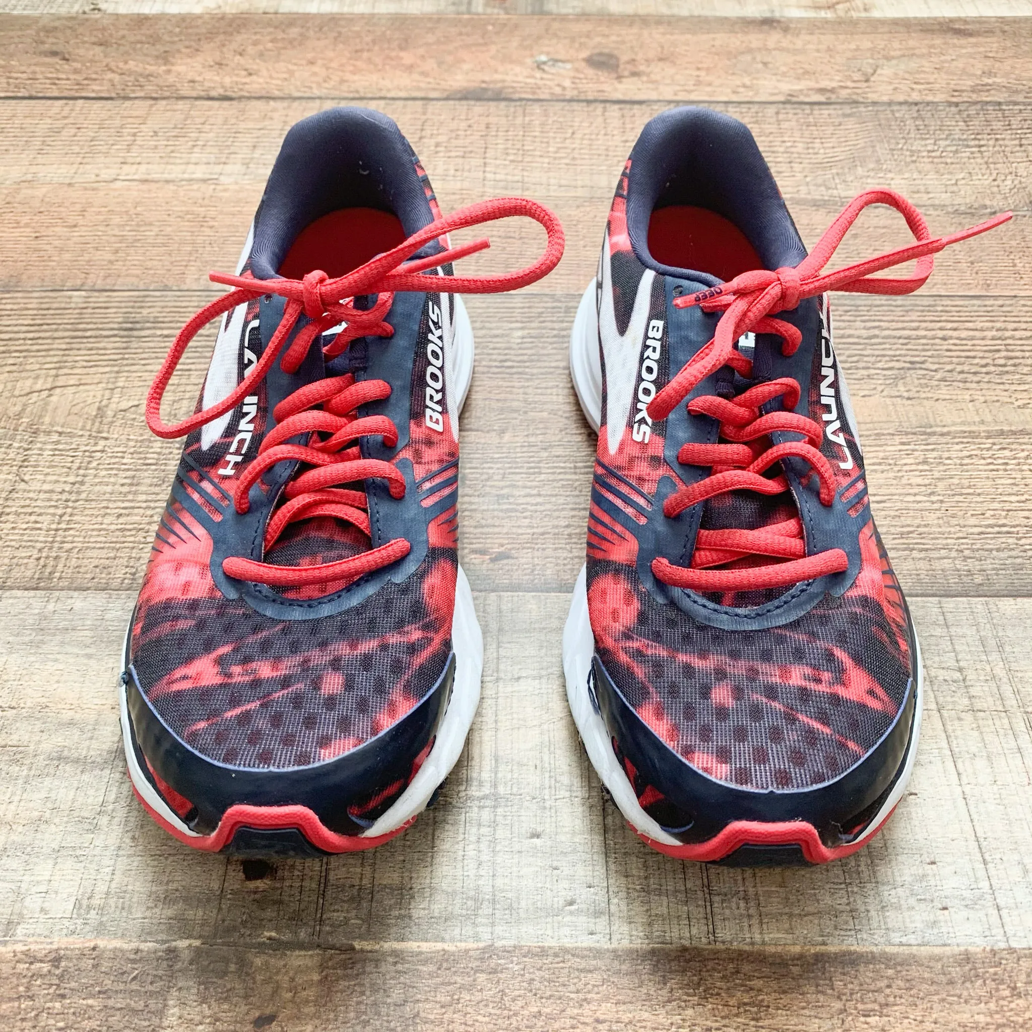 Brooks Launch 3 Red/White/Black Running Shoes- Size 8 (GREAT CONDITION)