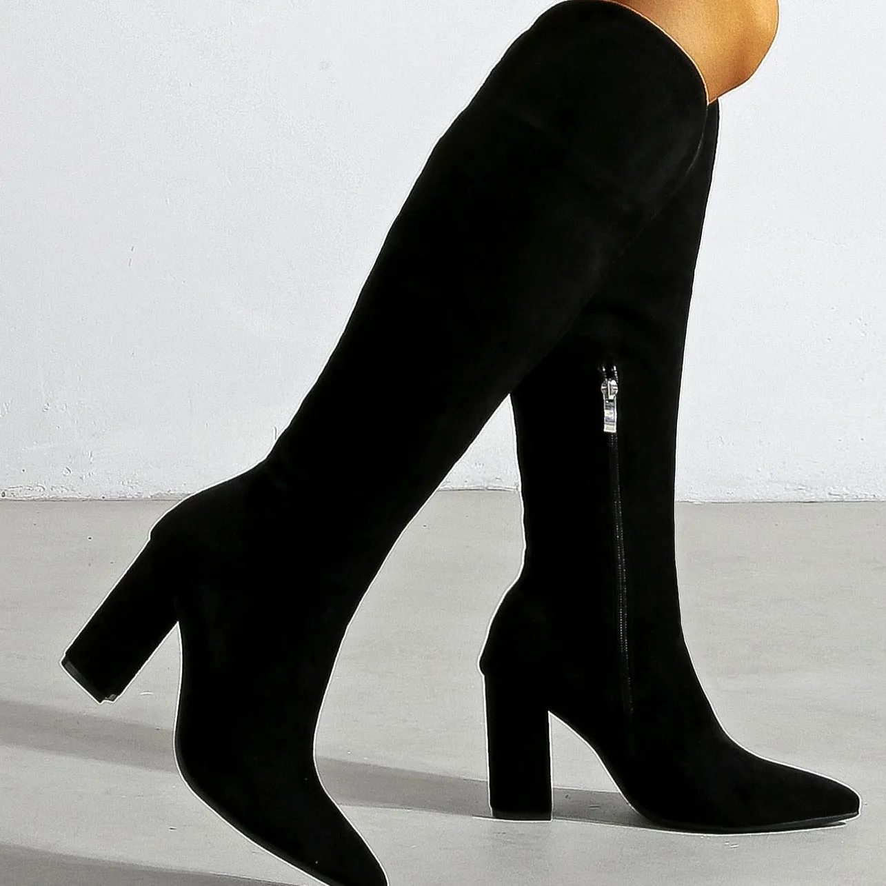 Chunky Heeled Suede Tall Tube