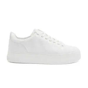 GUESS White Logo Giaa Low-Top Sneakers - WHT