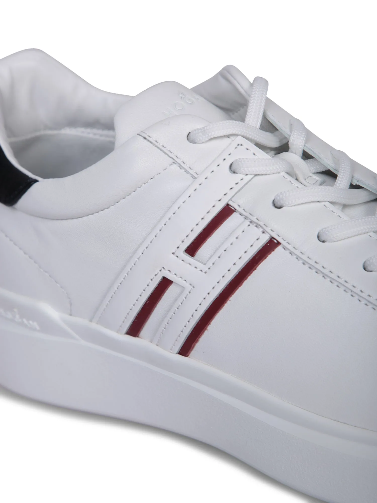 H580 white/black sneakers