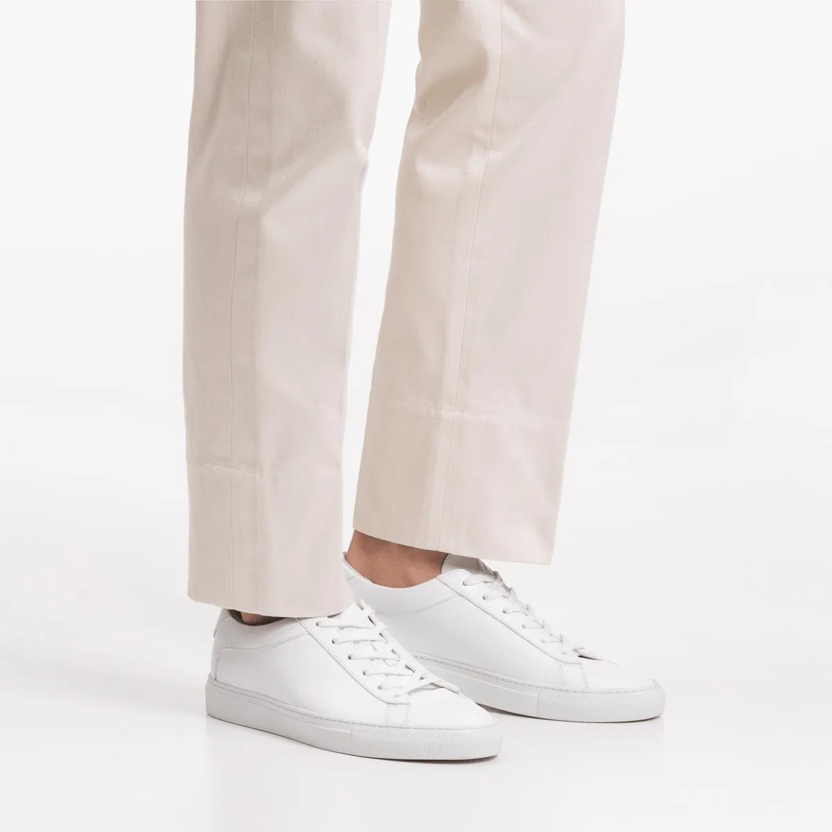 KOIO - Men's Capri Triple White