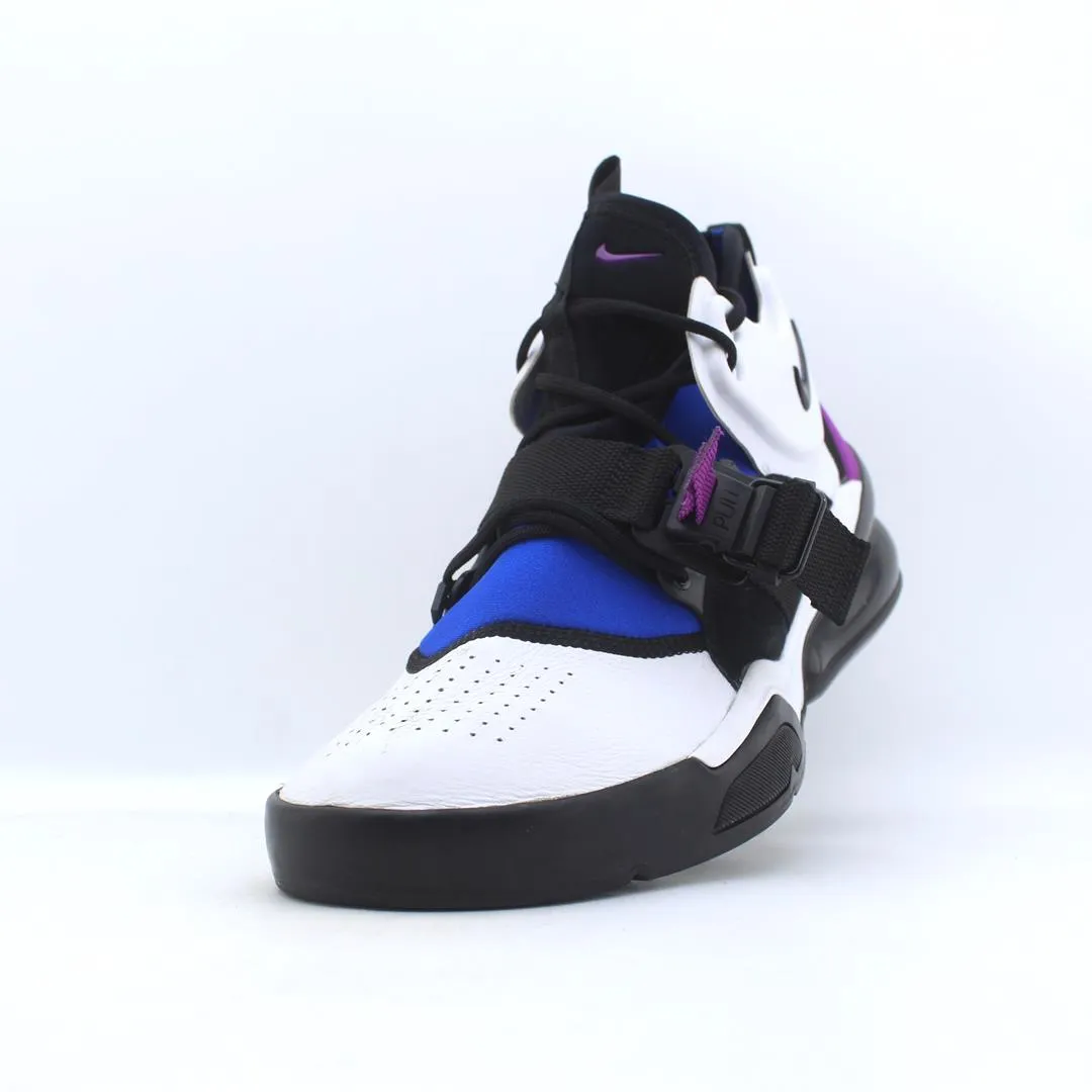 NIKE AIR FORCE 270