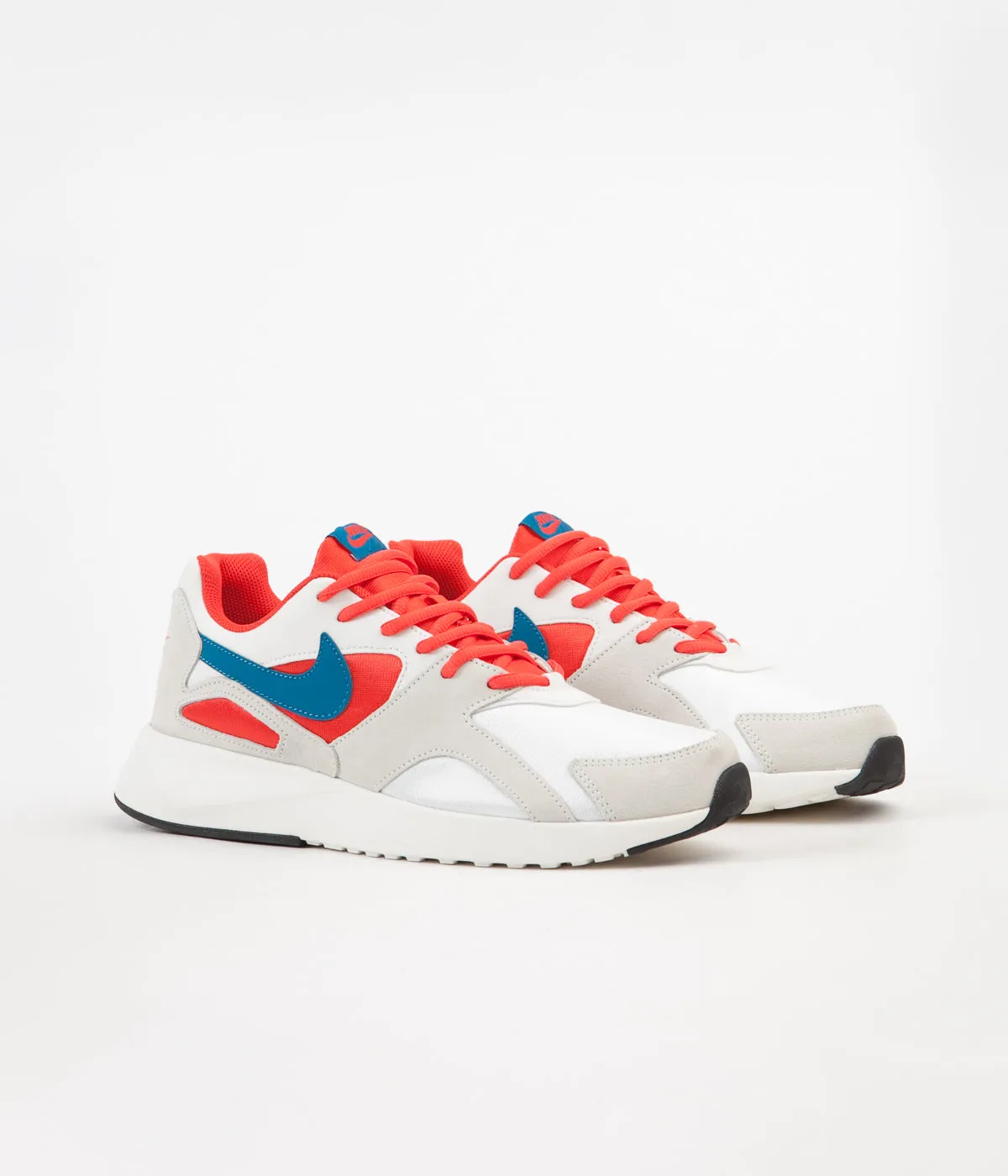 Nike Pantheos Shoes - Summit White / Green Abyss - Habanero Red