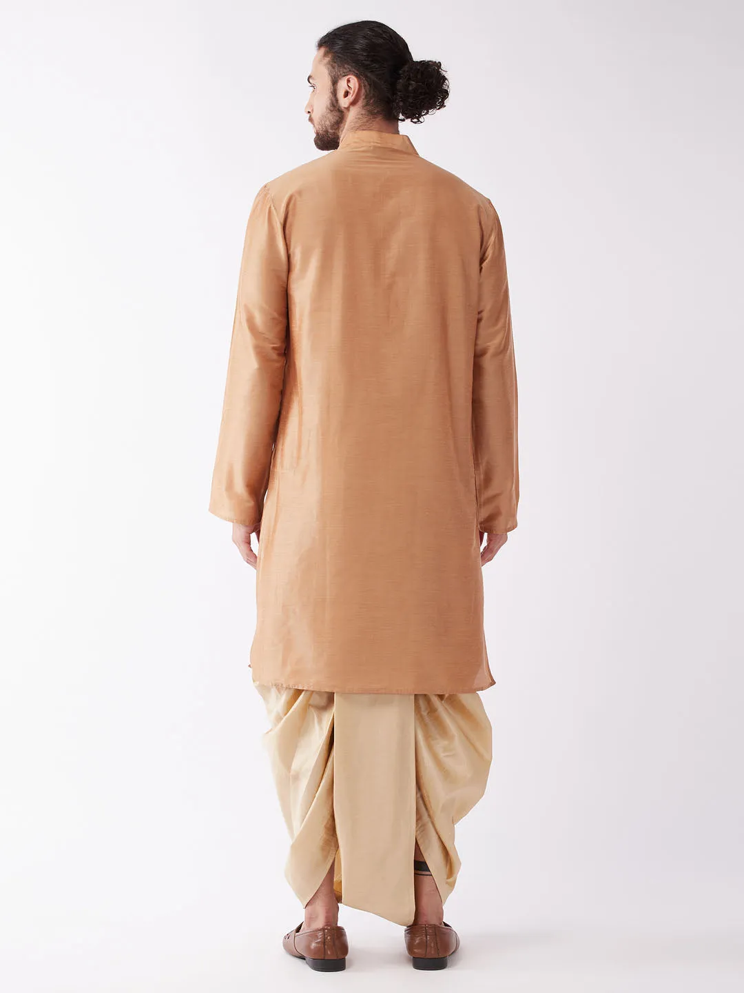 VASTRAMAY Men's Rose Gold Embroidered Kurta