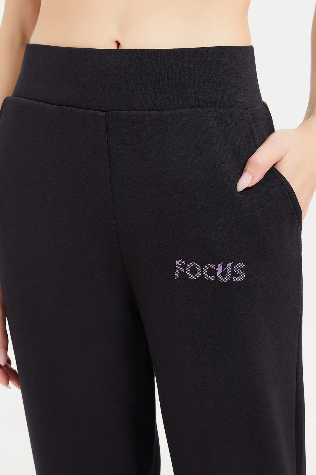 Women Black Active Pant With Pocket